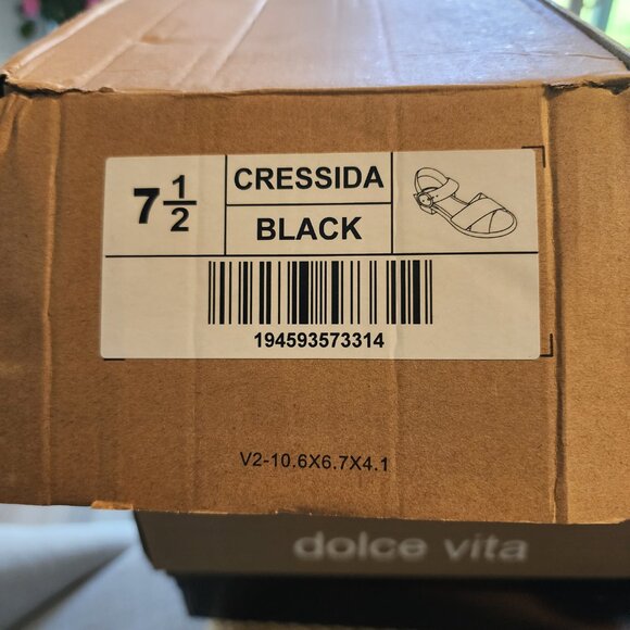 Journee Collection Sandal - Picture 2 of 6